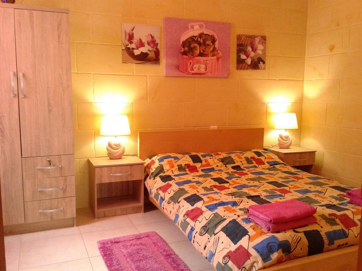 Apartment With Pool Gozo 艾因西莱姆 外观 照片